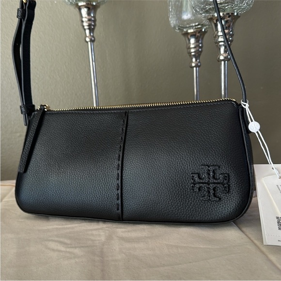 ❌SOLD ❌ Tory Burch McGraw wedge bag - Picture 4 of 14